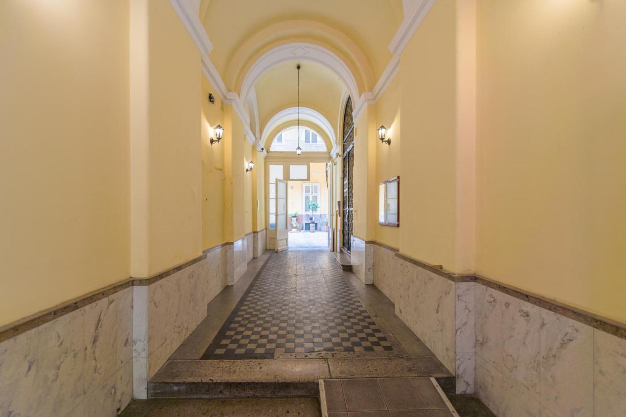 Music Academy Suite Cafe Vian Apartman Kft Budapešť Exteriér fotografie